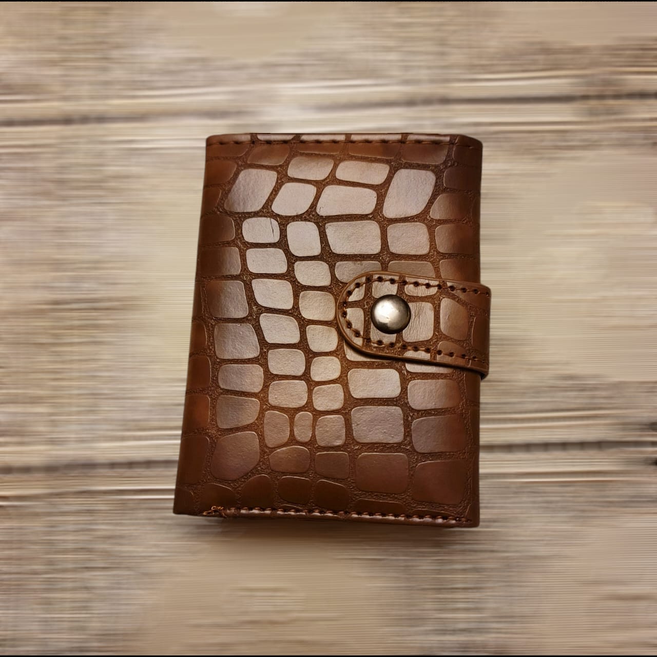 The Crocodile Aluminum Alloy Credit Card Synthetic Leather Automatic Up Card Case